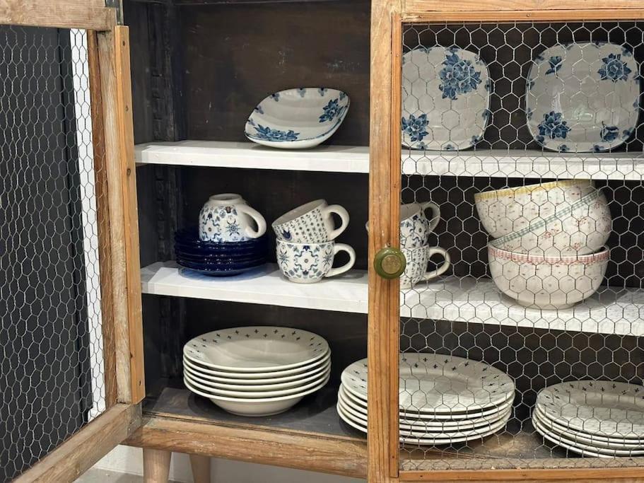 La Casita Del Patio Βίλα Borgona Εξωτερικό φωτογραφία