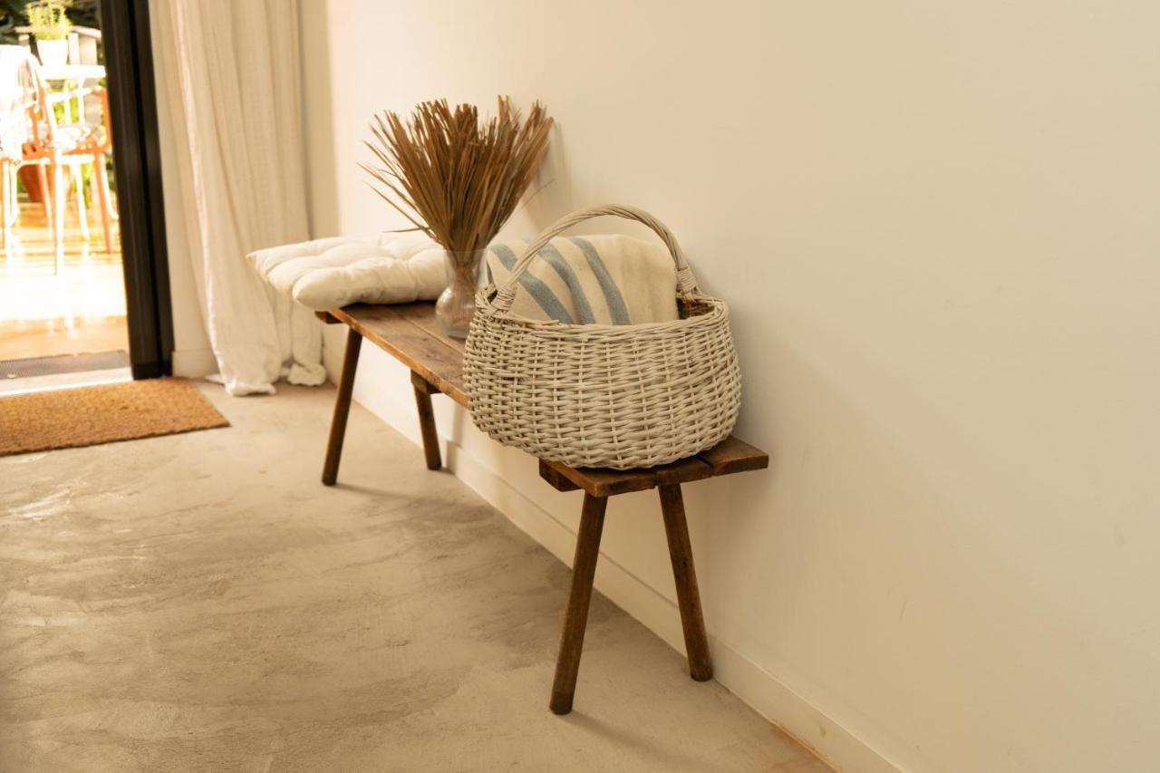 La Casita Del Patio Βίλα Borgona Εξωτερικό φωτογραφία