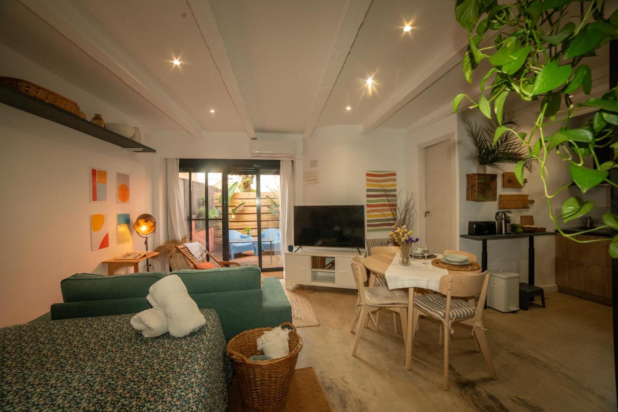 La Casita Del Patio Βίλα Borgona Εξωτερικό φωτογραφία
